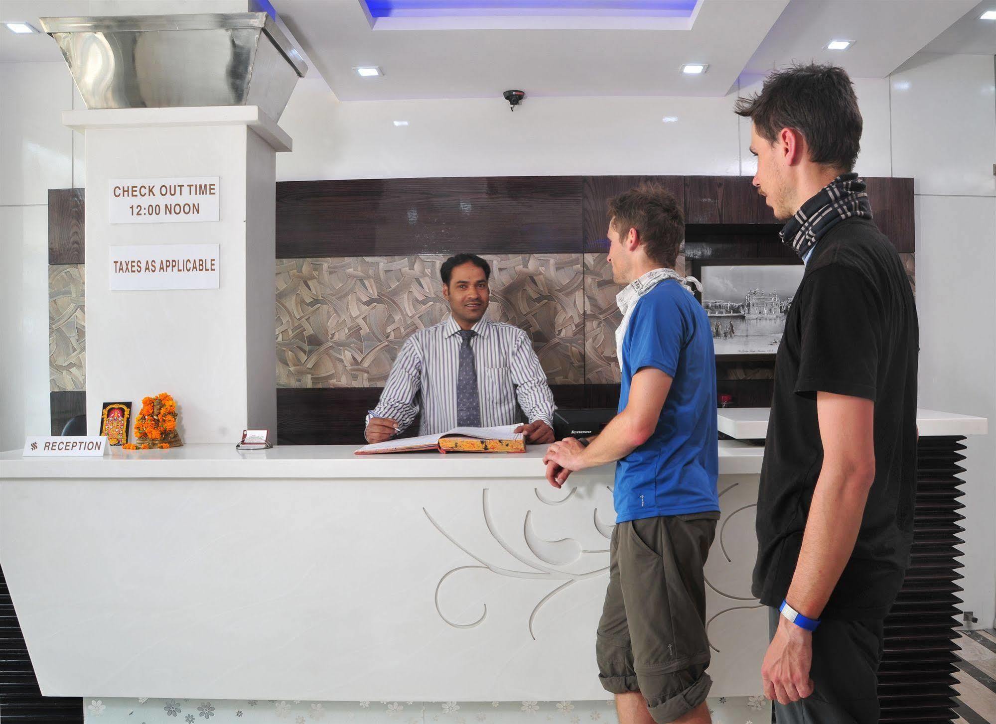 ניו דלהי Hotel Stay Well Dx מראה חיצוני תמונה